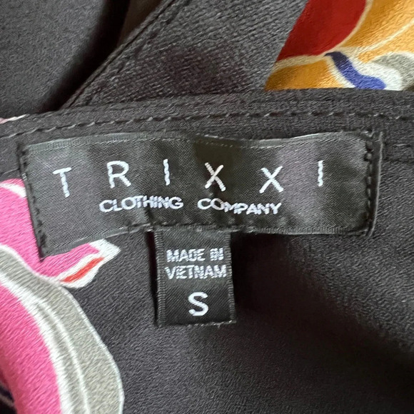 TRIXXI NWT Floral Tie Waist Wrap Midi Dress - Small - Picture 8 of 9
